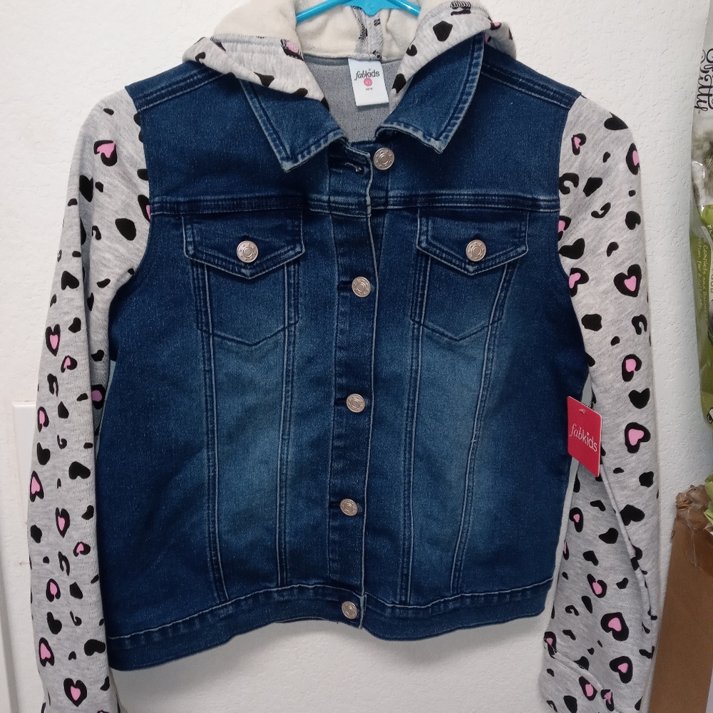 Fabkids jacket and tshirt xl kids